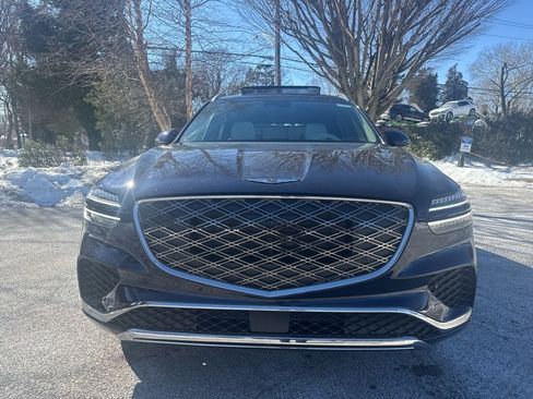 New 2026 Genesis GV70 2.5T Advanced image 2
