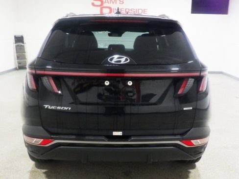 Used 2024 Hyundai Tucson SEL w/ Convenience Package AWD/4WD image 3