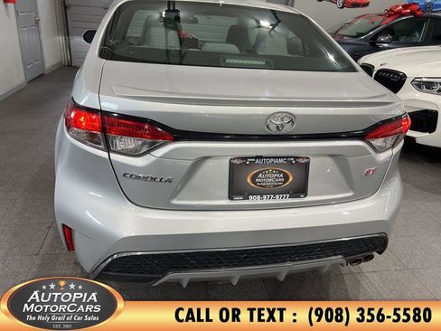 Used 2021 Toyota Corolla SE w/ SE Premium Package FWD image 32