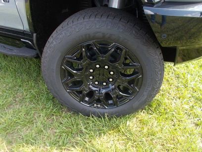 New 2025 GMC Hummer EV 2X