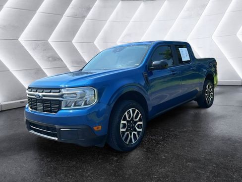 Used 2024 Ford Maverick Lariat FWD image 3