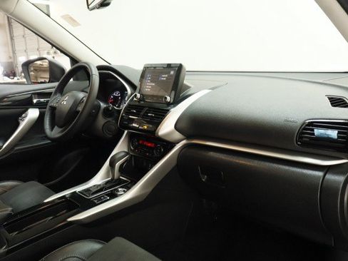 Used 2023 Mitsubishi Eclipse Cross SE AWD/4WD image 19