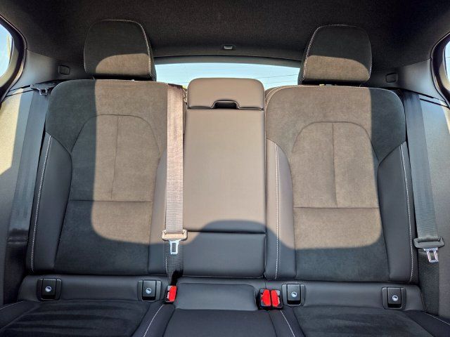 Certified 2023 Volvo C40 P8 Recharge Ultimate AWD/4WD image 13