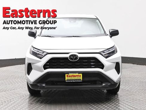 Used 2024 Toyota RAV4 LE image 2