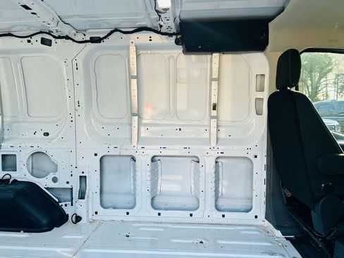 Used 2020 Ford Transit 250 Low Roof w/ Exterior Upgrade Package image 23