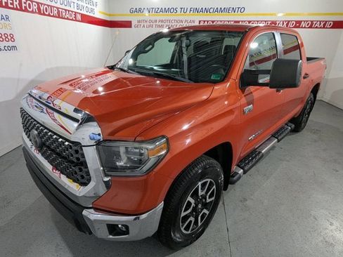 Used 2018 Toyota Tundra SR5 w/ TRD Off Road Package image 3