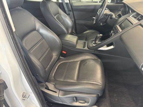 Used 2019 Jaguar E-PACE S image 43
