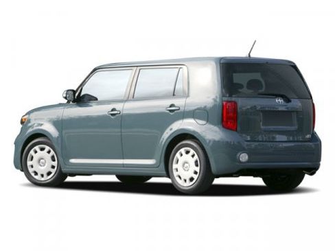 Used 2009 Scion xB image 2