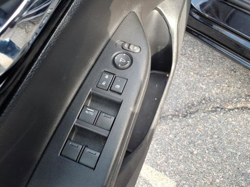 Used 2016 Honda Accord LX image 18