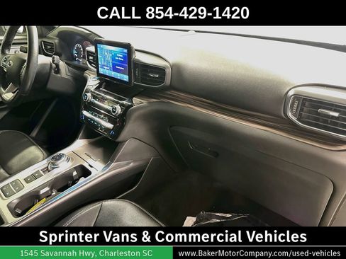 Used 2022 Ford Explorer Limited RWD image 30