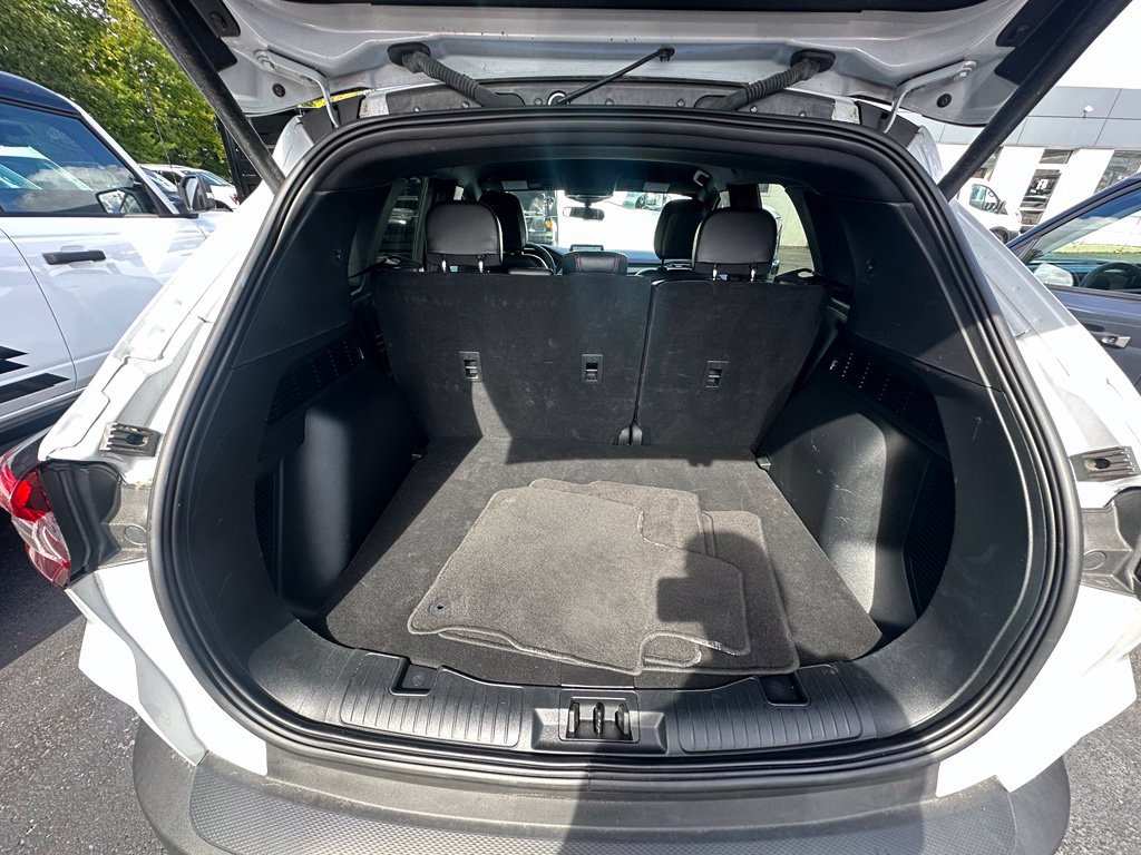 Used 2025 Ford Escape ST-Line Select AWD/4WD image 15