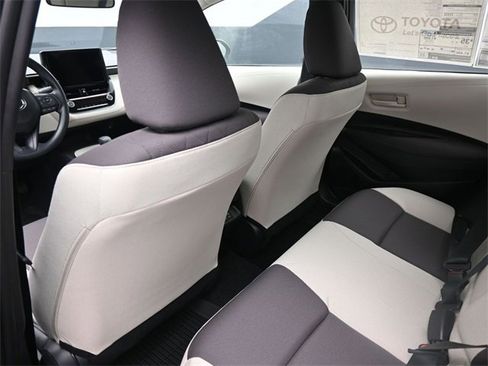 New 2026 Toyota Highlander Limited image 2