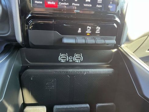 Certified 2025 RAM 1500 Big Horn image 28