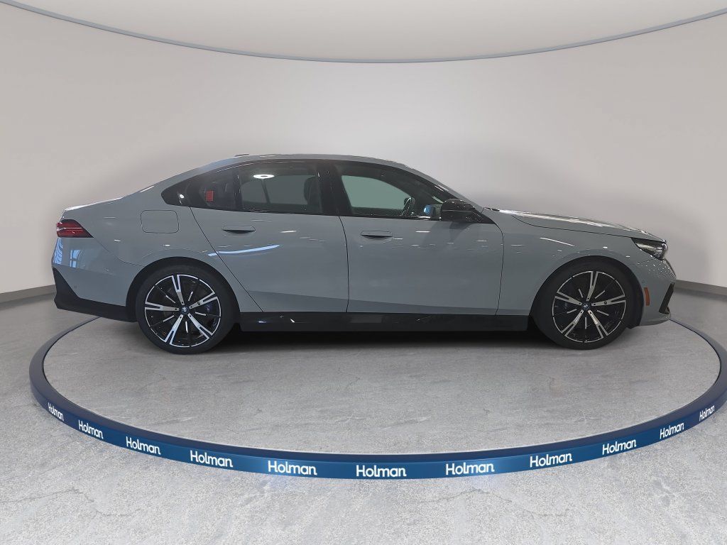 Certified 2024 BMW i5 M60 w/ Executive Package AWD/4WD image 4