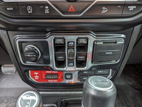 Used 2019 Jeep Wrangler Unlimited Rubicon image 23