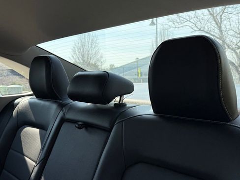 Certified 2024 Volkswagen Jetta SE FWD image 17