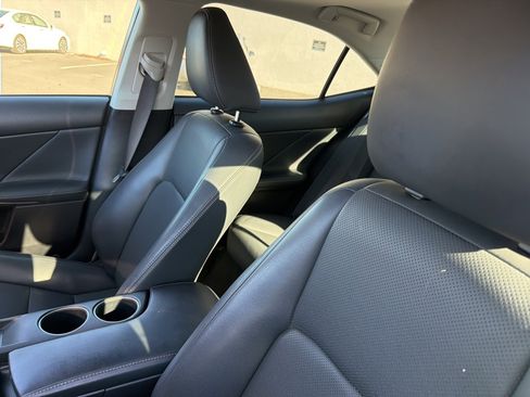 Used 2015 Lexus IS 250 image 6