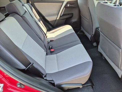 Used 2015 Toyota RAV4 XLE FWD image 20