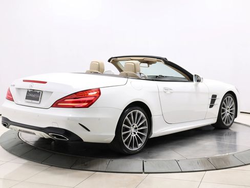 Used 2017 Mercedes-Benz SL 450 w/ Premium I Package image 4