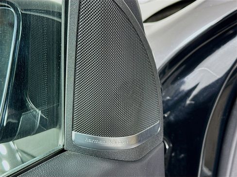 Certified 2019 Mercedes-Benz GLS 550 4MATIC image 19