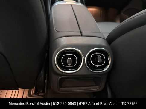 Certified 2026 Mercedes-Benz GLC 300 4MATIC image 22