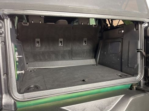 Used 2022 Ford Bronco Wildtrak image 19