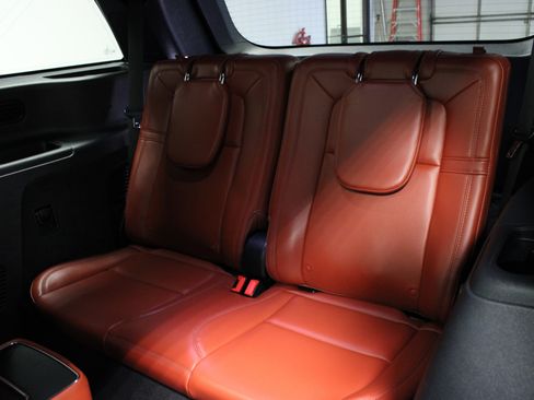 Used 2025 Lincoln Aviator Reserve w/ Luxury Package image 14