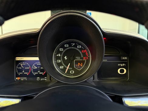 Used 2012 Ferrari 458 Spider image 43