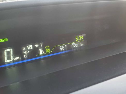 Used 2012 Toyota Prius V Three image 16