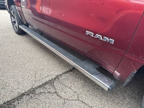 Used 2023 RAM 1500 Laramie AWD/4WD image 3