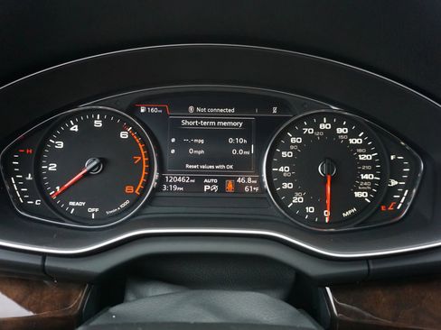 Used 2019 Audi Q5 2.0T Premium image 35