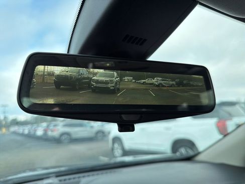 Used 2020 Buick Enclave Avenir w/ Avenir Technology Package image 28