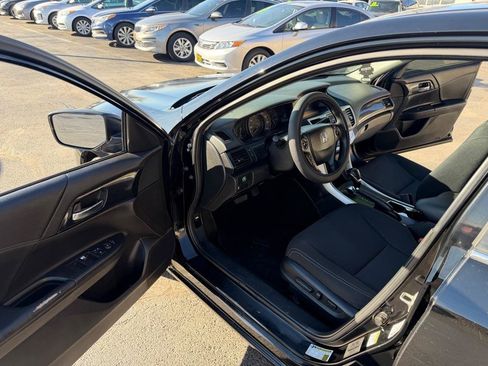 Used 2014 Honda Accord Sport image 10