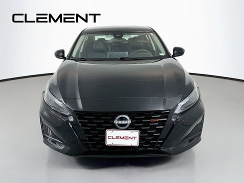 Used 2026 Nissan Altima 2.5 SR FWD image 3