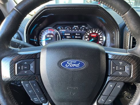 Used 2021 Ford F250 Lariat w/ Lariat Ultimate Package image 40