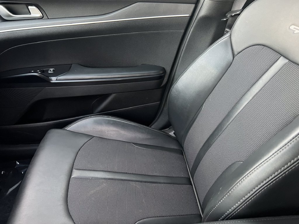 Used 2022 Kia K5 GT-Line FWD image 31