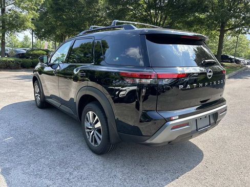 New 2026 Nissan Pathfinder SL FWD image 5