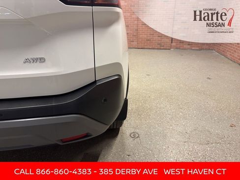 Certified 2023 Nissan Rogue S image 50