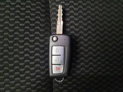 Used 2022 Nissan Rogue Sport S AWD/4WD image 32