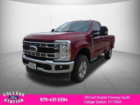 Used 2026 Ford F250 XLT image 3
