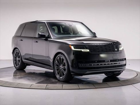 New 2026 Land Rover Range Rover Long Wheelbase SE AWD/4WD image 7