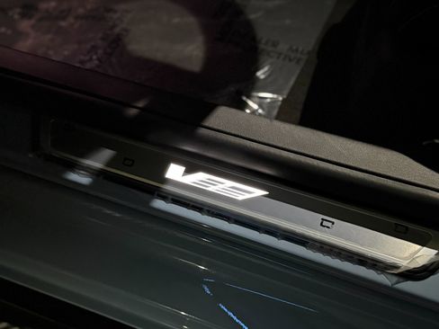 Used 2025 Cadillac CT5 V Blackwing w/ Super Cruise 1 Package image 15