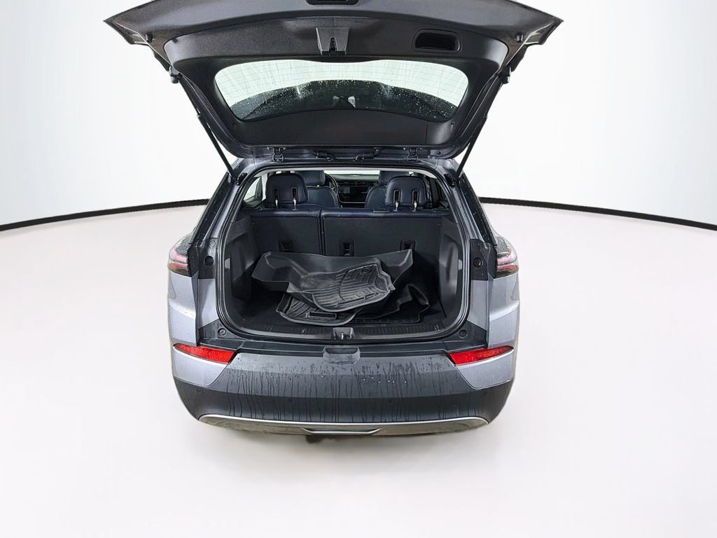 Used 2023 Chevrolet Bolt EUV Premier w/ Sun & Sound Package FWD image 26