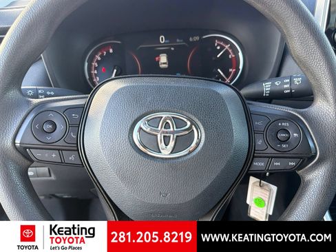 Certified 2025 Toyota RAV4 LE AWD/4WD image 17