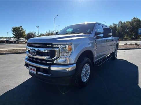 Used 2022 Ford F250 XLT image 1