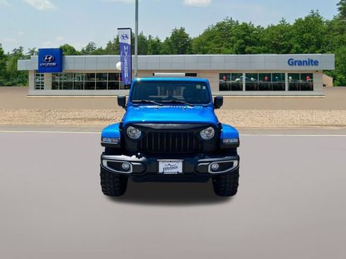 Used 2022 Jeep Wrangler Unlimited Sahara w/ Safety Group AWD/4WD image 3