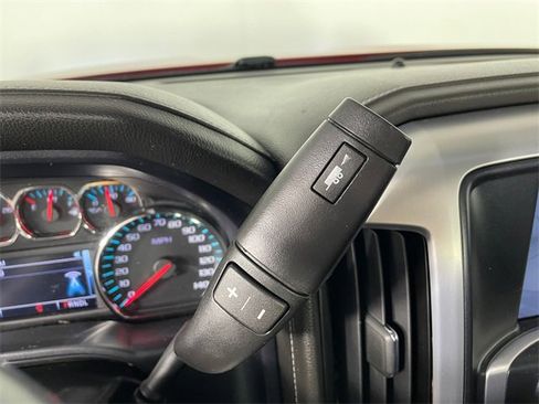 Used 2017 GMC Sierra 1500 SLE w/ Enhanced Driver Alert Package image 11