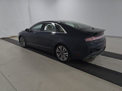 Used 2020 Lincoln MKZ Reserve image 4