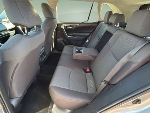 Used 2024 Toyota RAV4 XLE image 19