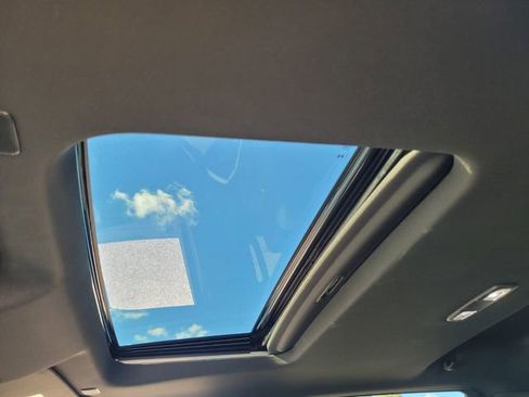 Used 2025 Chevrolet Silverado 1500 ZR2 w/ Technology Package image 22